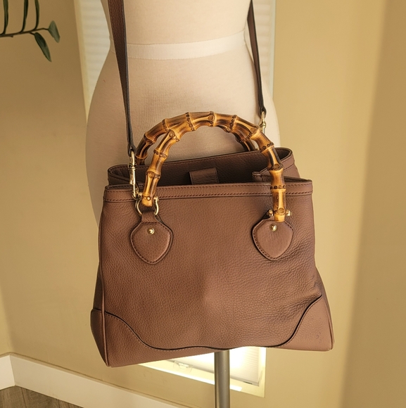 Gucci Diana Bamboo Handle - Picture 2 of 10